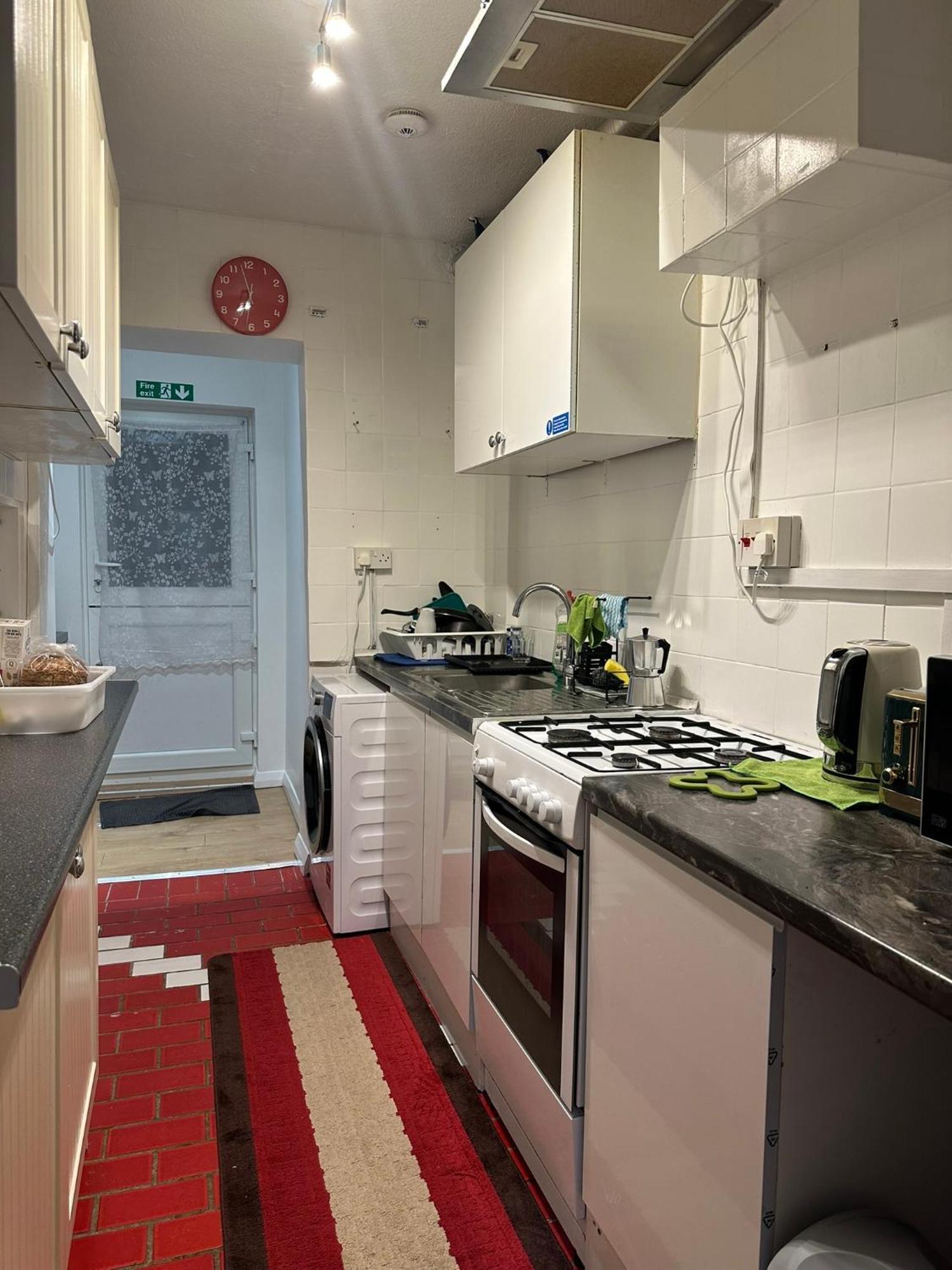 Luxury Ensuite 2Nd Studio Flat With Great Views In Keedonwood Road With Fully Own Bathroom Newly Added And Private Kitchenette Bromley Exterior foto
